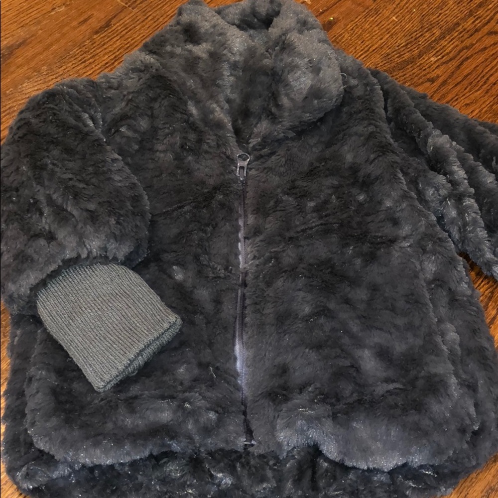 Girls faux fur jacket